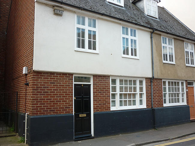 Former address of the Three Pigeons, 4 Lombard Street, Abingdon - in 2012