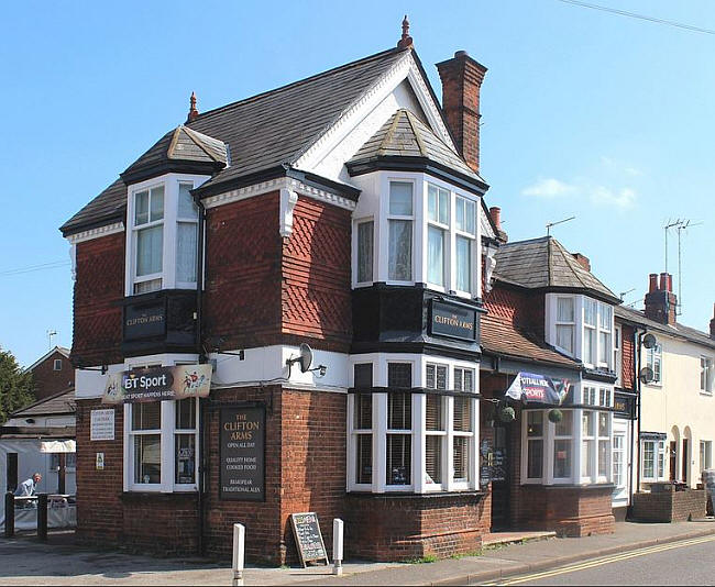 Clifton Arms, 6 Gosbrook Street, Caversham, Reading, Berkshire