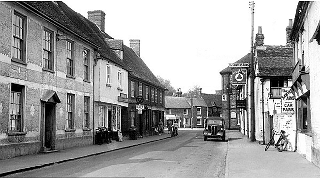Sawyers Arms, High Street, Lambourn, Hungerford, Berkshire