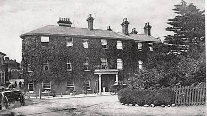 Skindles Hotel, Maidenhead - in 1920