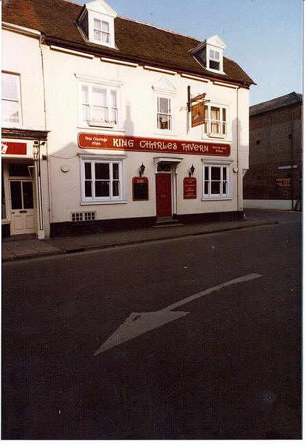 King Charles tavern, 54 Cheap Street, Newbury - in 1980s