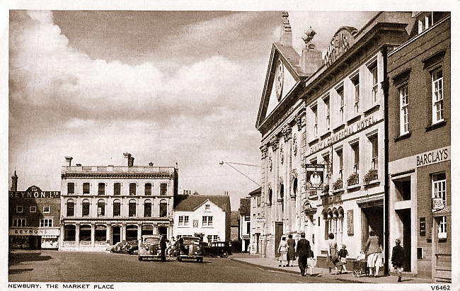 Queens Hotel, Market Place, Newbury - in the foreground; and the Waggon & Horses in the background