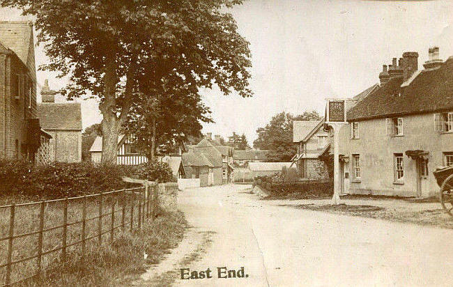 Sun, East End, Newbury - in 1907