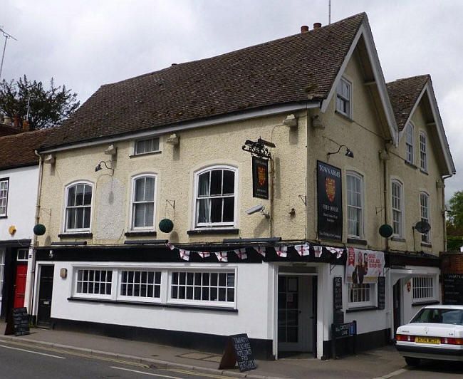 Town Arms, 102 High Street, Wallingford - in May 2013