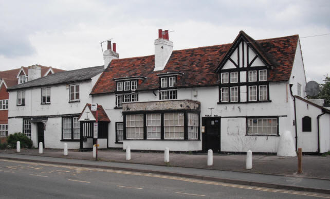 Stag & Hounds, 302 St Leonards Road, Windsor - now closed