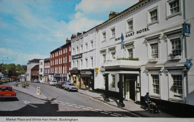 White Hart Hotel, Market Square, Buckingham, Buckinghamshire