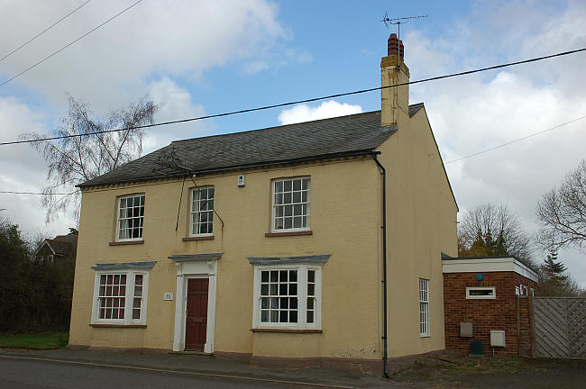 Red Lion, Swanbourne - in March 2012 (Long closed)