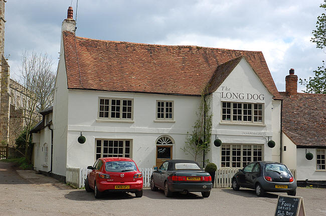 Bell, Waddesdon, Aylesbury - in 2012 (Now called Long Dog)
