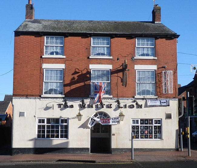 White Lion, Market Place, Ripley - in December 2012