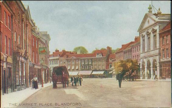 Red Lion, Market Place, Blandford, Dorset - early 1900s
