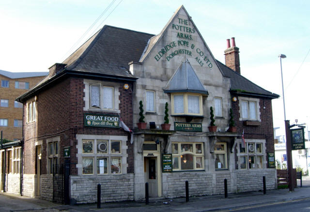 Potters Arms, Hamworthy, Poole, Dorset - in March 2009