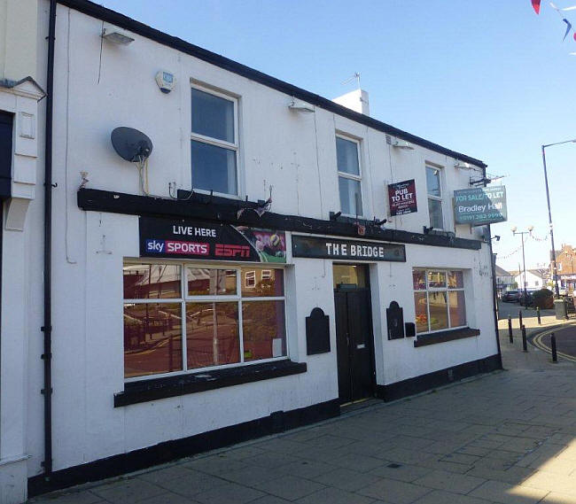 Bridge Inn, 1 High Street, Spennymoor - in July 2014