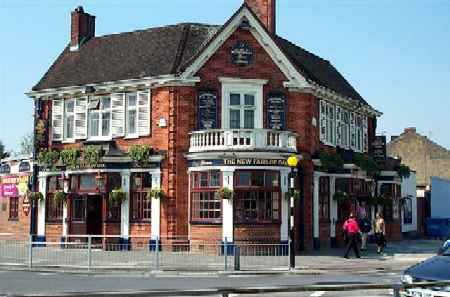 New Fairlop Oak, Barkingside  - Public Houses, Taverns & Inns in Essex, Genealogy, Trade Directories & Census + Censusology