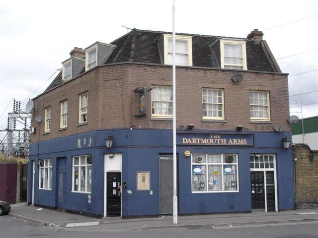 Dartmouth Arms, 162 Bidder Street, E16 - in September 2007