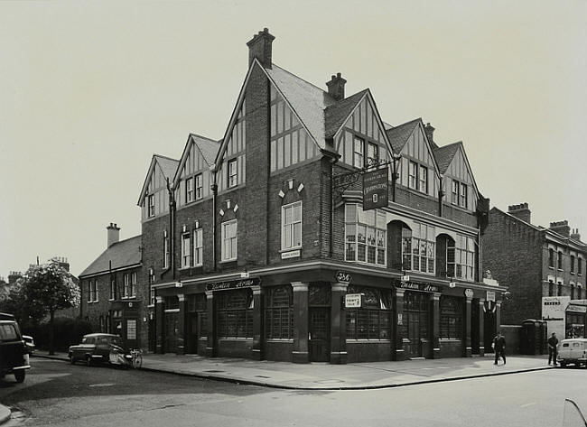 Ruskin Arms, 386 High Street North, Manor Park E12 - in 1962