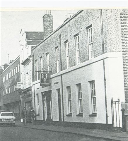 Three Cups, Harwich