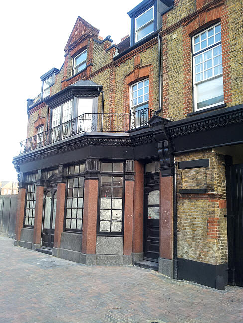 Rose & Crown, Ilford Hill, High Street, Ilford - in February 2015