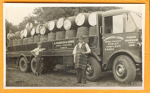 Beer Hauliers, A Parrish & Sons, Aveley, Purfleet, Essex - Phone Rainham 169