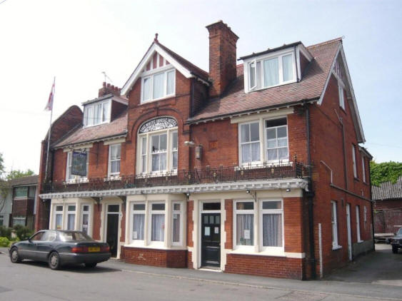 White Horse, 26 North Street, Southminster, Essex - in May 2009