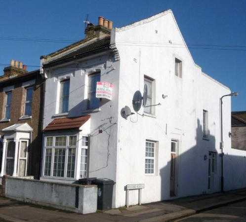 50 Buxton Road, Walthamstow, E17 - in January 2009