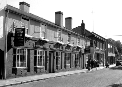 Queens Head, Walton in 1959 - Photo by Putmans Photographers