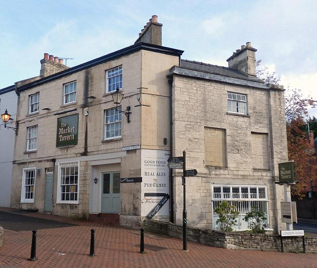 Union Inn, 2 Union Street, Stroud, Gloucestershire - in November 2012