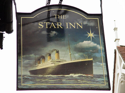 Star Inn sign, Market Street, Wotton under Edge - in June 2013