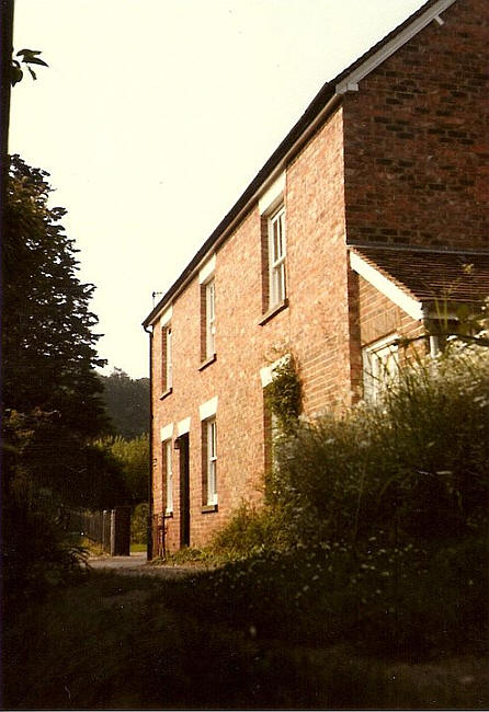 Bell cottages, West Street, Hambledon, Hampshire