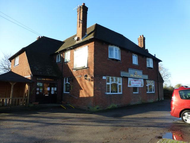 Maypole Inn, North end Stoke, South Halying Island - in 2012