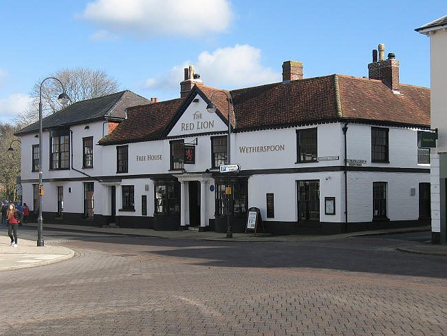 Red Lion, 3 College Street, Petersfield - in February 2014