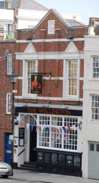 Wellington, 62 High Street, Portsmouth - in April 2011