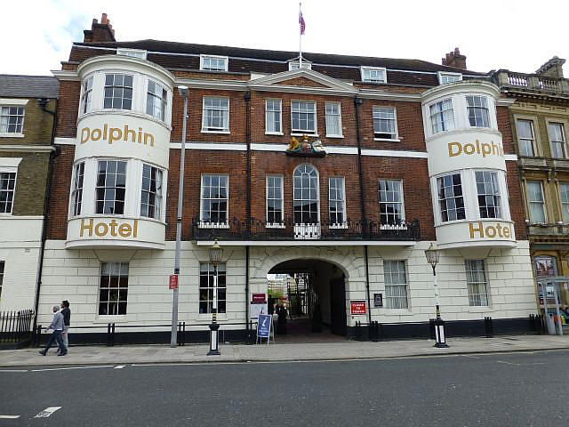 Dolphin Hotel, 35 High Street, Southampton - in April 2014