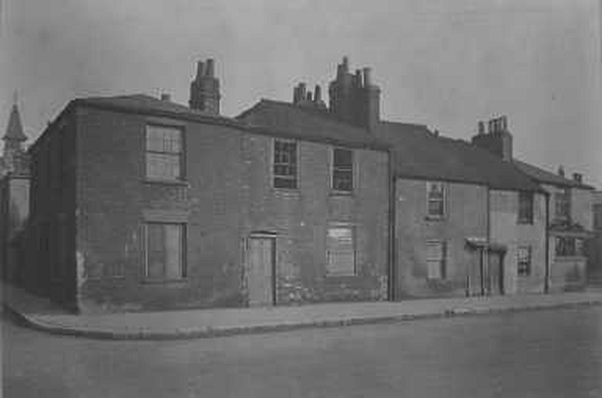 Indus tavern, 18 Cook street, corner of Houndwell place, Southampton - in 1903