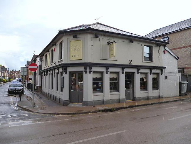 Foresters Arms, 63 North Walls, Winchester - in August 2014