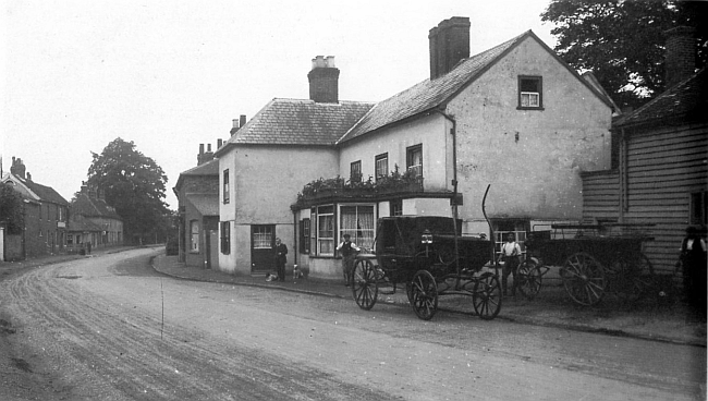 Bull, High Street, Broxbourne - circa 1910