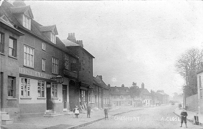 Red Lion, 143 High Street, Cheshunt, Waltham Cross - circa 1900
