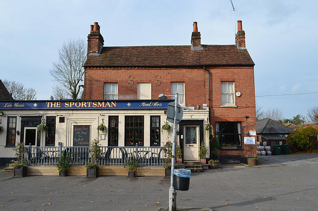 Sportsman, Scots Hill, Croxley Green - in November 2012