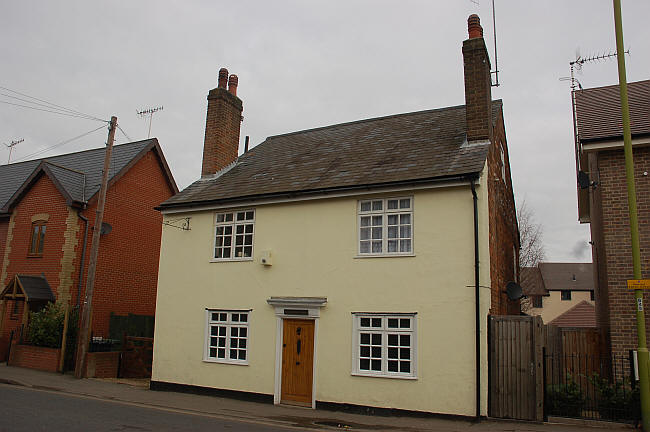 Rose & Crown, High Street, Great Berkhamsted - in 2012 (closed recently)