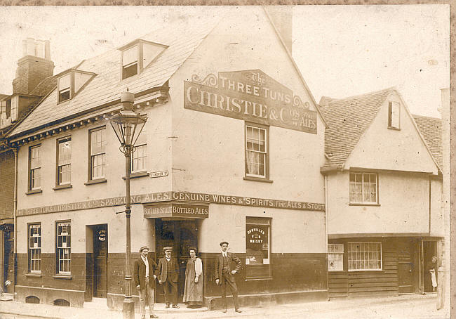 Three Tuns, 34 St Stephens Street, Hertford - in 1911 / 1912