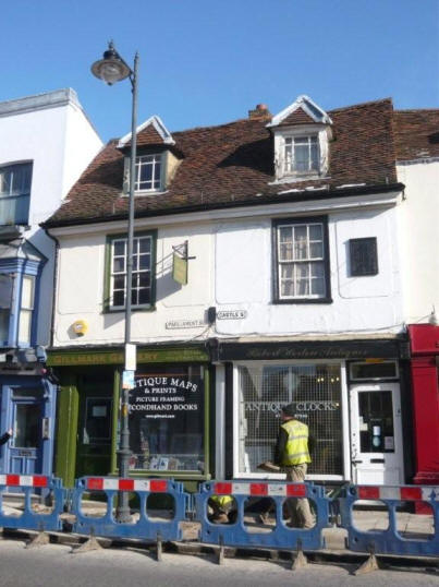 (Old) Waggon & Horses, 13 Castle Street, Hertford - in February 2009