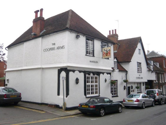Coopers Arms, 81 Tilehouse Street, Hitchin - in June 2009