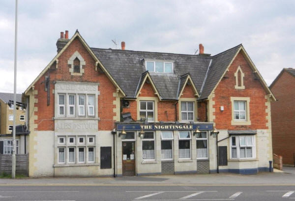 Leicester Railway Inn, Nightingale Road, Walsworth, Hitchin - in July 2011
