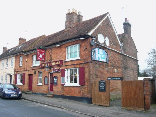 Red Lion, 77 High Street, Redbourn - in January 2009