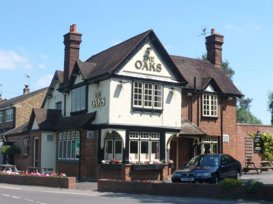 Royal Oak, Old Uxbridge Road, West Hyde - in May 2009