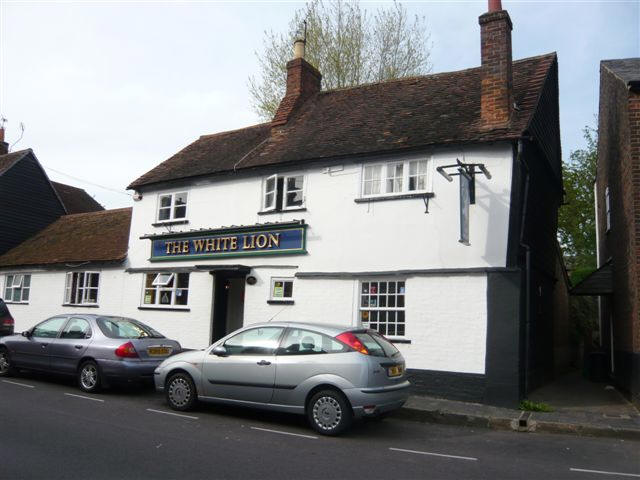 White Lion, 91 Sopwell Lane, St Albans, Hertfordshire - In May 2008