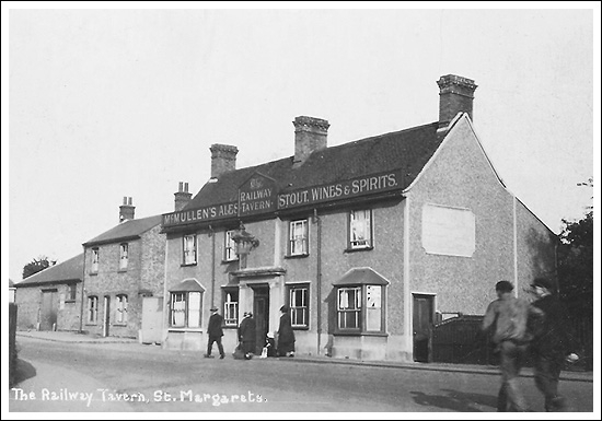 Railway Tavern, 8 Station Road, St Margarets - circa 1930