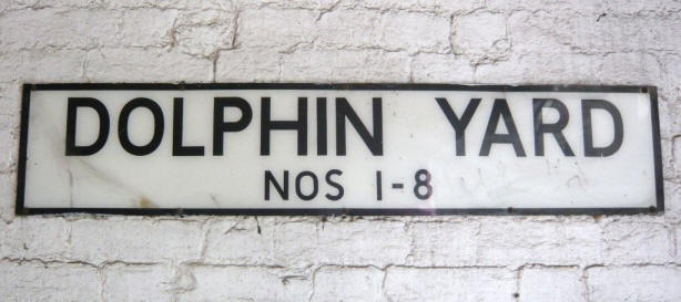 Dolphin, 7 East Street, Ware (Street Sign) - in June 2009