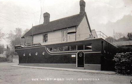 Pilot Boat Inn, Bembridge