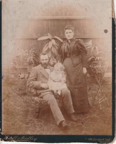 Frederick Turtle and his wife Louisa, one with daughter Thurza  - circa 1895