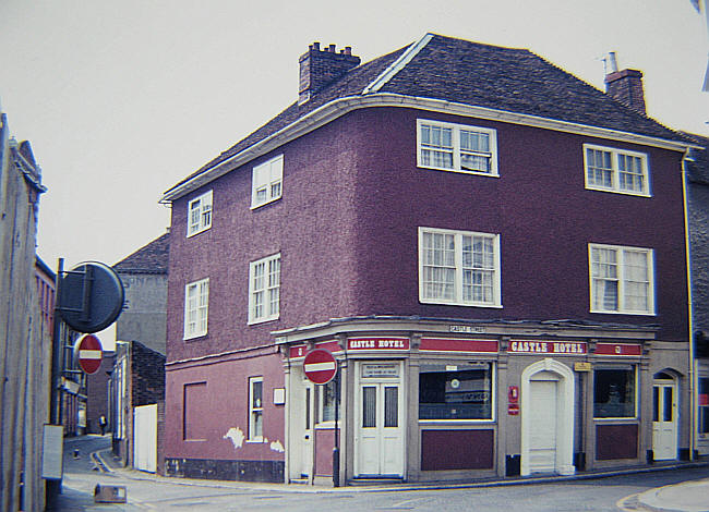 Castle Hotel, Castle Street, Ashford - in June 1975